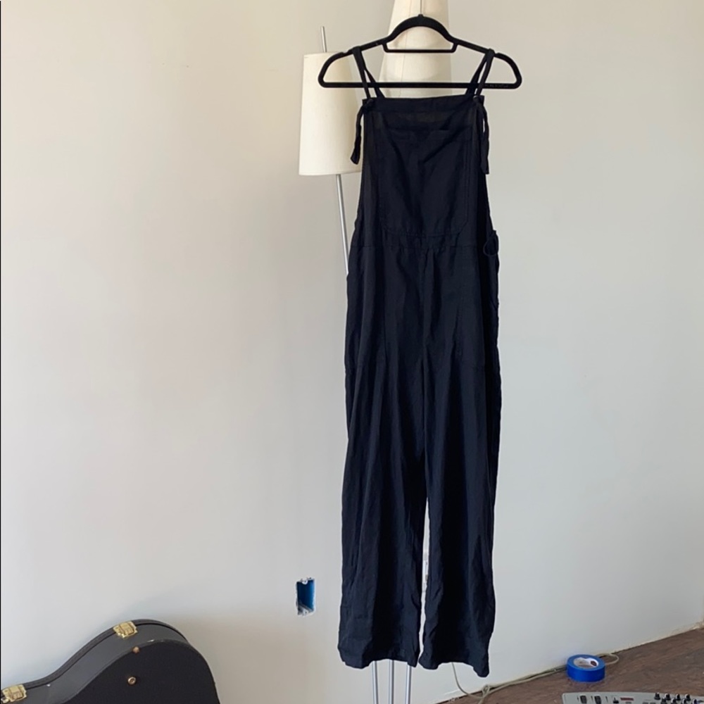 Urban Outfitters black overalls